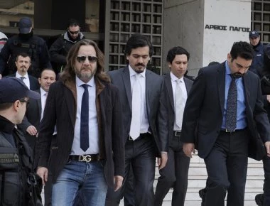 «Απαγάγετε και φέρτε πίσω τους 8 φυγάδες στρατιωτικούς» απαιτούν τα τουρκικά ΜΜΕ!